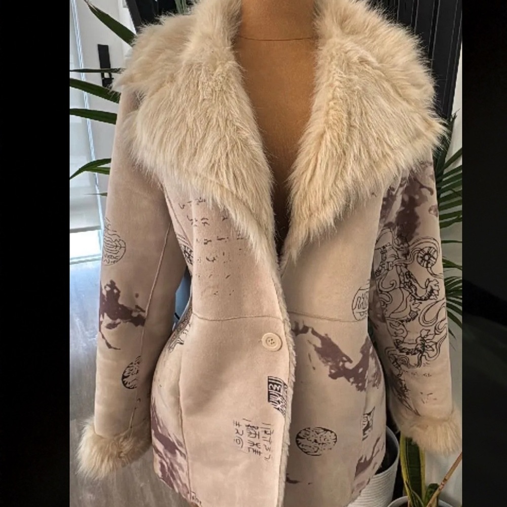 ((SOLD)) Elegant Faux Fur Penny Lane Style Jacket